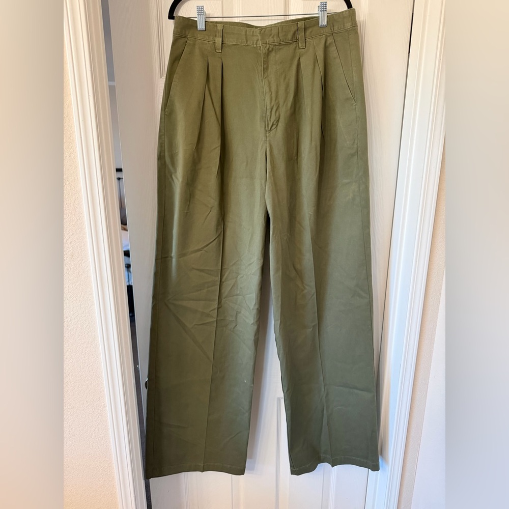 Gap Wide Leg Pleated Pants